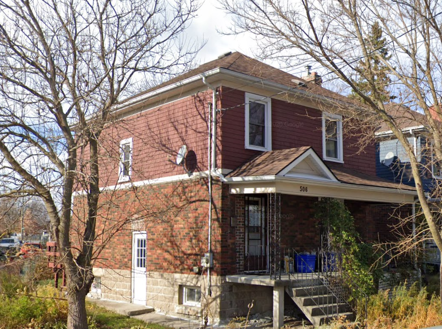 506 Victoria St
