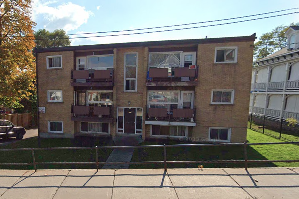 4-39 Bridge St